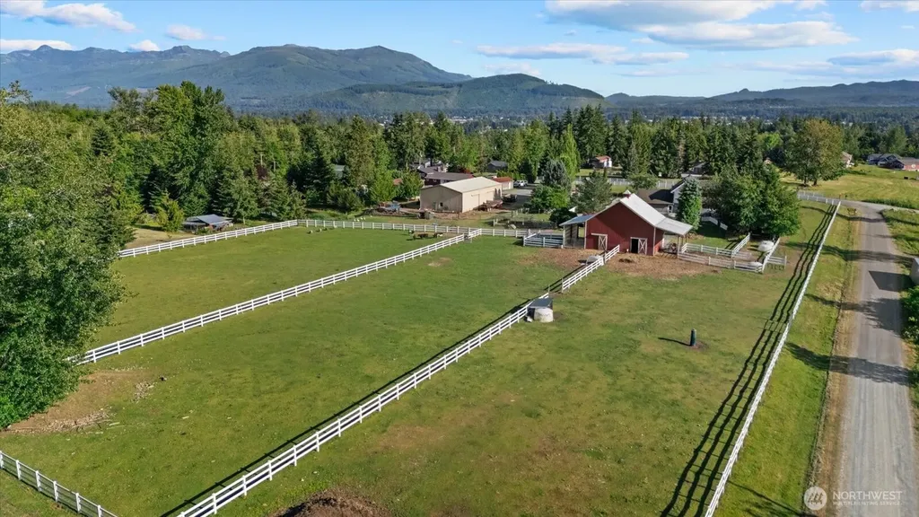 22285 Cully Road Sedro Woolley WA 98284