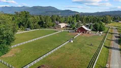 22285 Cully Road Sedro Woolley WA 98284