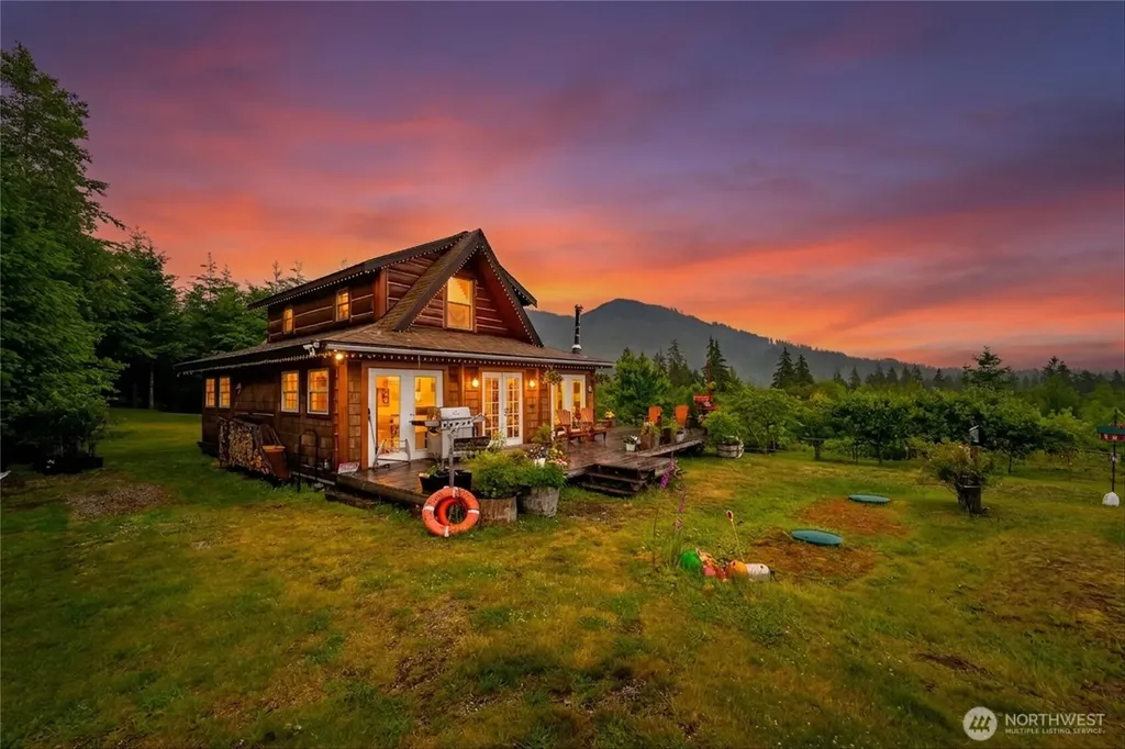 7603 Wheeler Road Maple Falls WA 98266