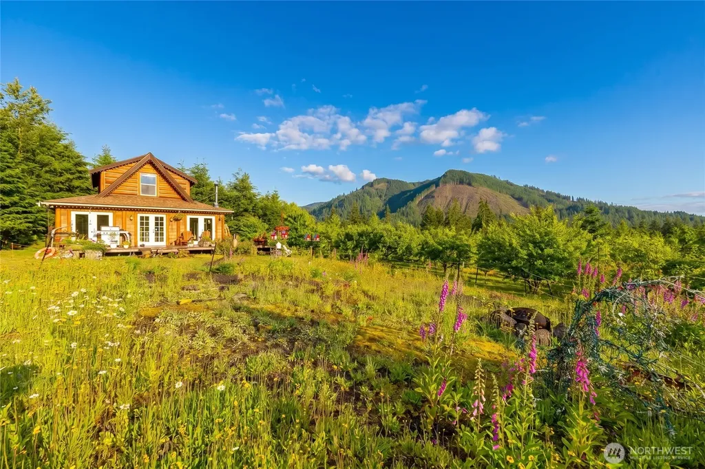 7603 Wheeler Road Maple Falls WA 98266