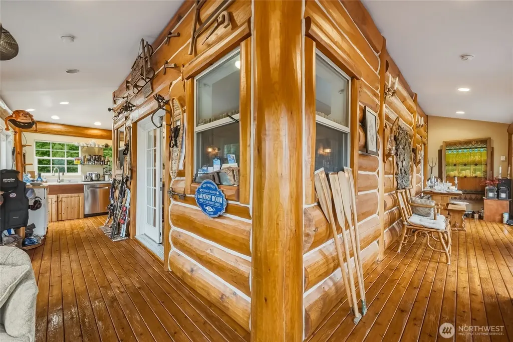 7603 Wheeler Road Maple Falls WA 98266
