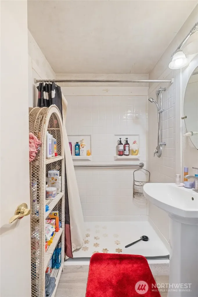 303 Forrest Street Westport WA 98595