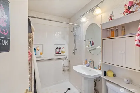 303 Forrest Street Westport WA 98595