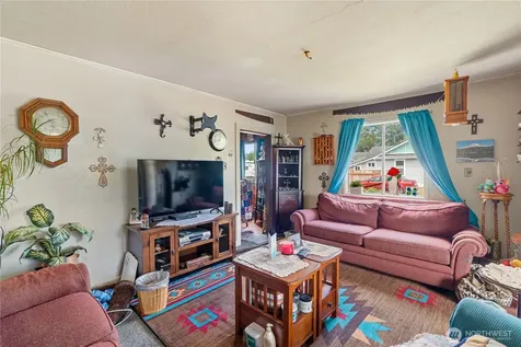 303 Forrest Street Westport WA 98595