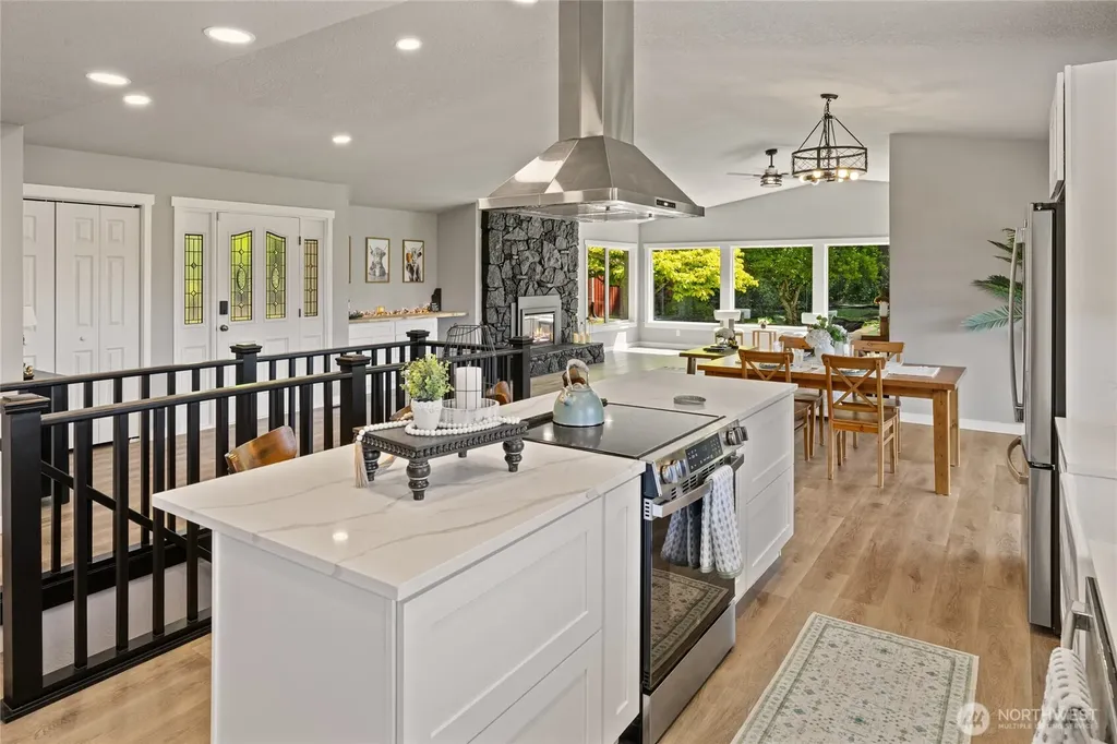 34225 166th Way SE Auburn WA 98092