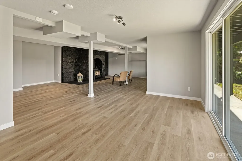 34225 166th Way SE Auburn WA 98092