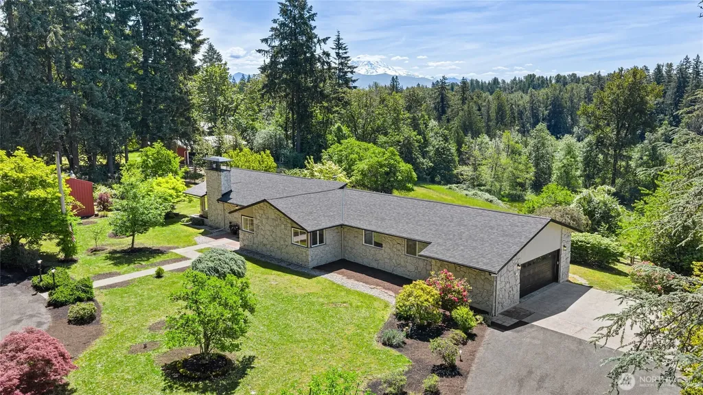 34225 166th Way SE Auburn WA 98092