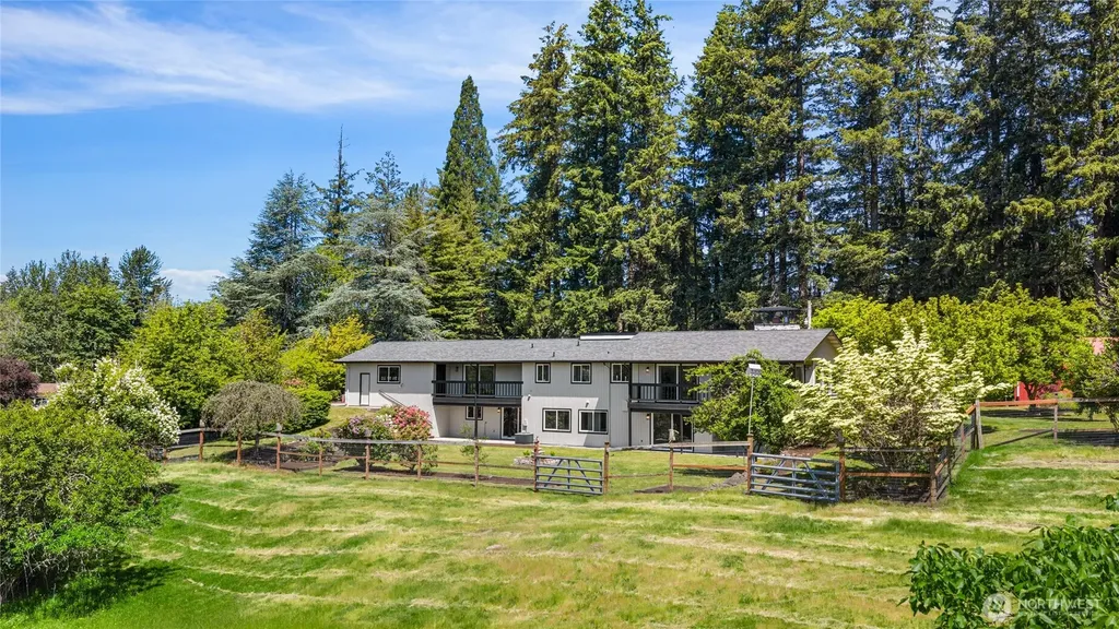 34225 166th Way SE Auburn WA 98092