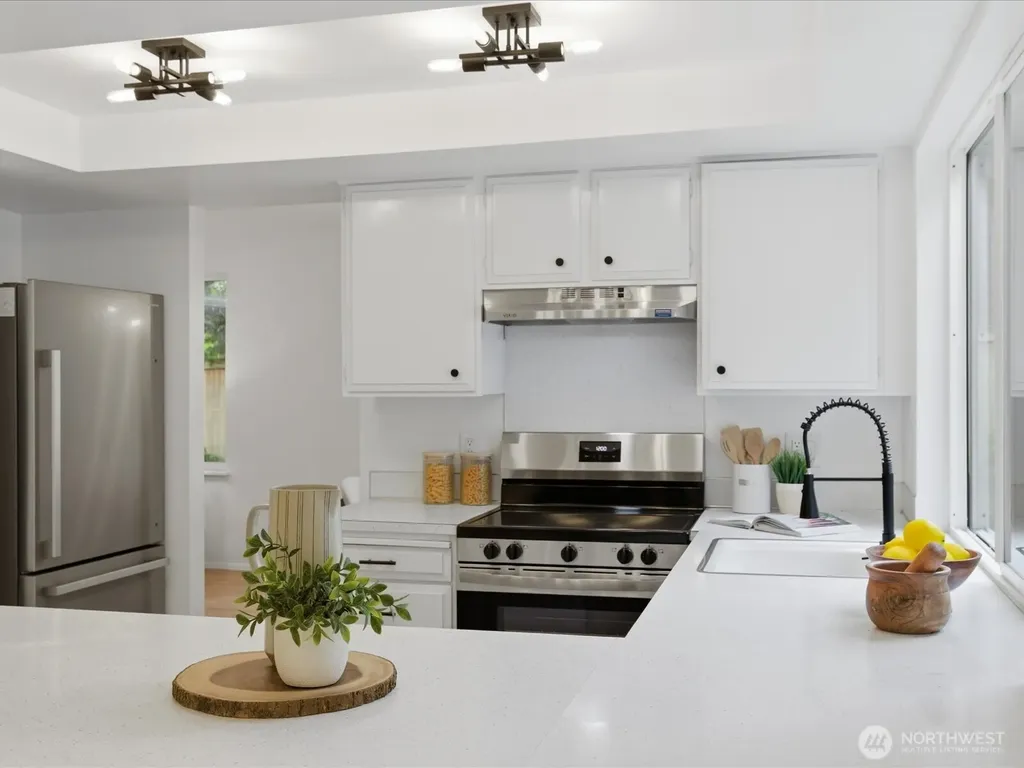 1003 111th Place SE Bellevue WA 98004