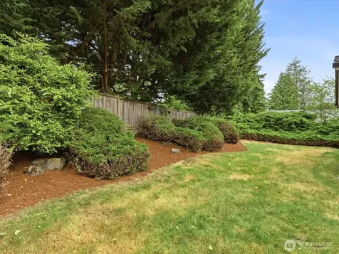1003 111th Place SE Bellevue WA 98004