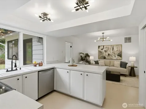 1003 111th Place SE Bellevue WA 98004