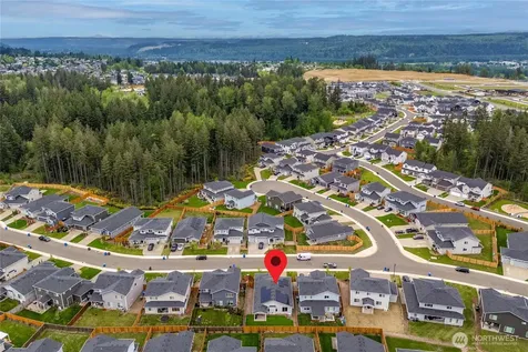 18224 134th Avenue E Puyallup WA 98374