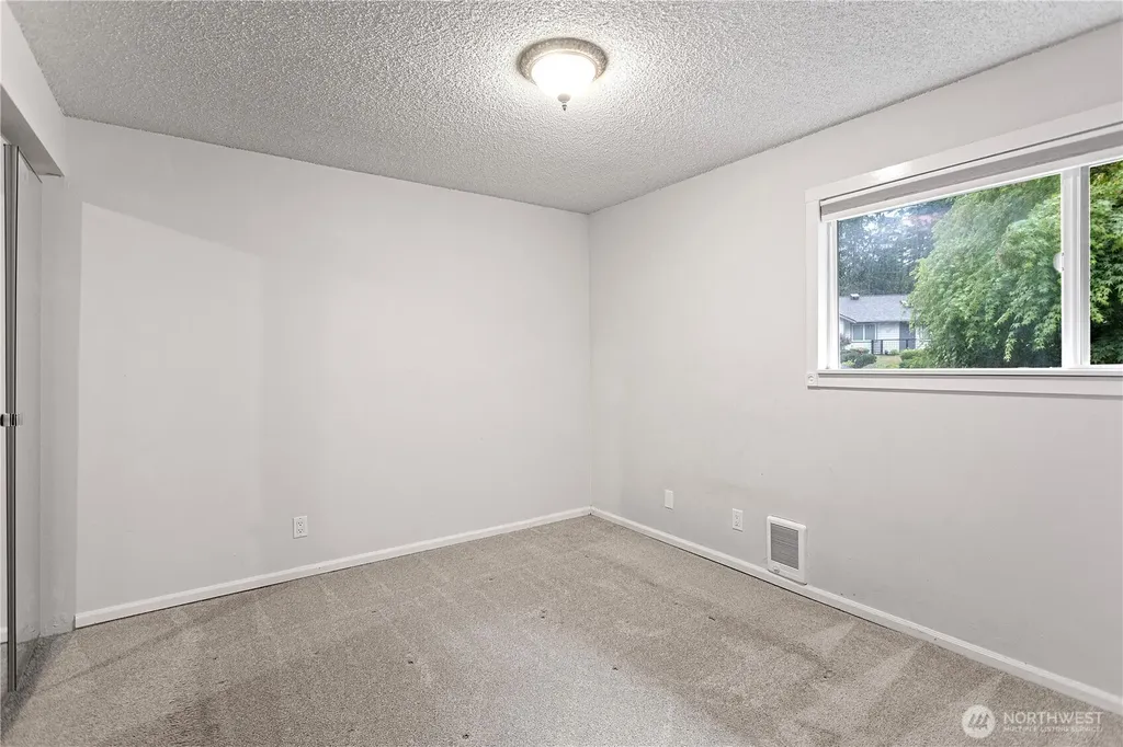 17720 199th Place NE Woodinville WA 98077