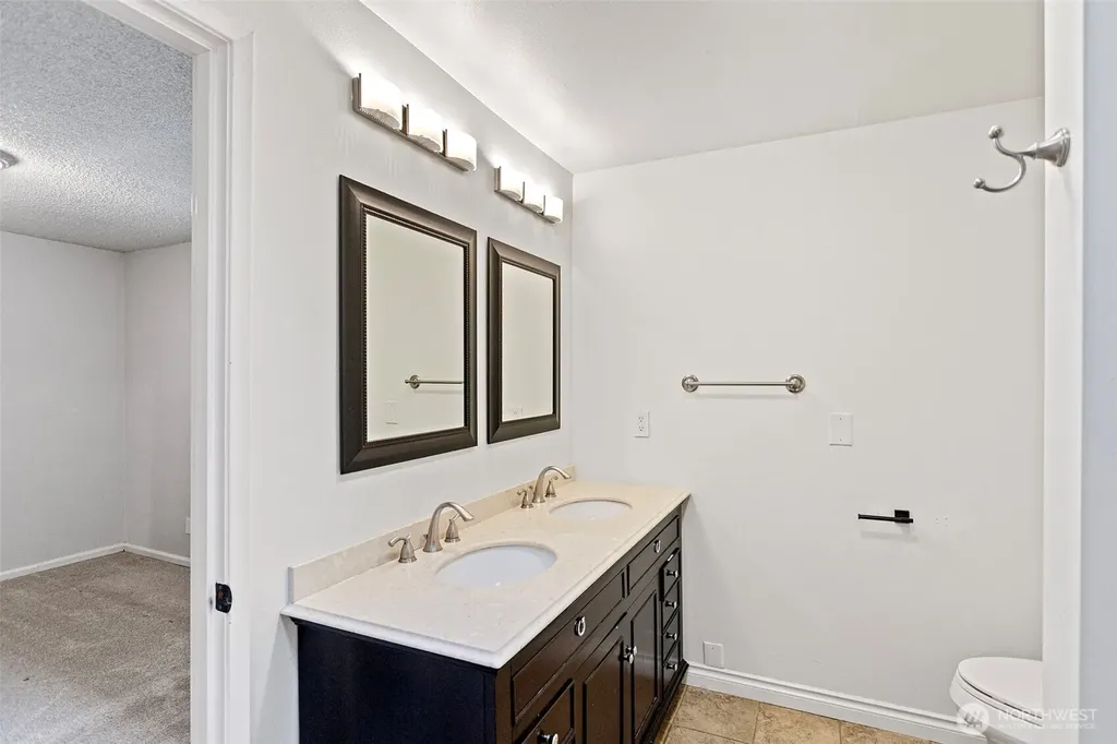 17720 199th Place NE Woodinville WA 98077