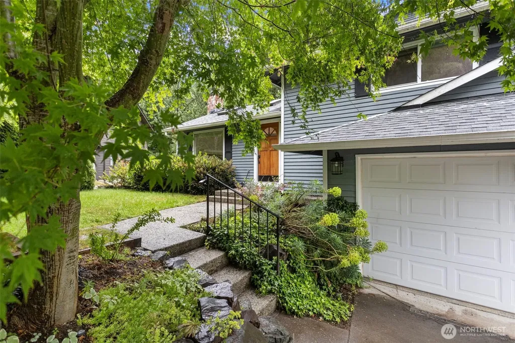 17720 199th Place NE Woodinville WA 98077