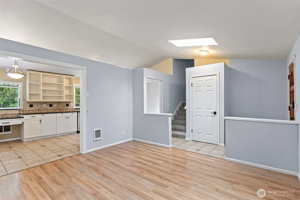 17720 199th Place NE Woodinville WA 98077