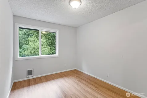 17720 199th Place NE Woodinville WA 98077