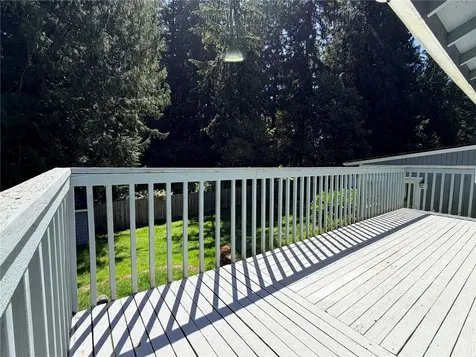 17720 199th Place NE Woodinville WA 98077