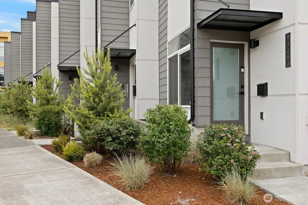 9326 Renton Avenue S Seattle WA 98118