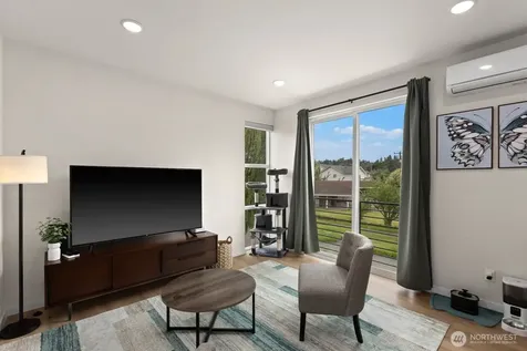 9326 Renton Avenue S Seattle WA 98118