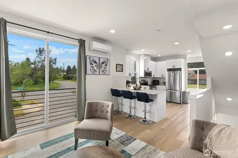 9326 Renton Avenue S Seattle WA 98118
