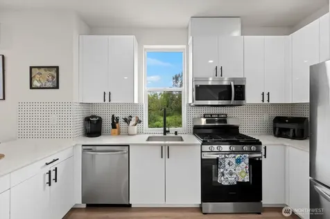 9326 Renton Avenue S Seattle WA 98118