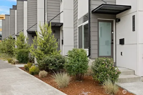 9326 Renton Avenue S Seattle WA 98118