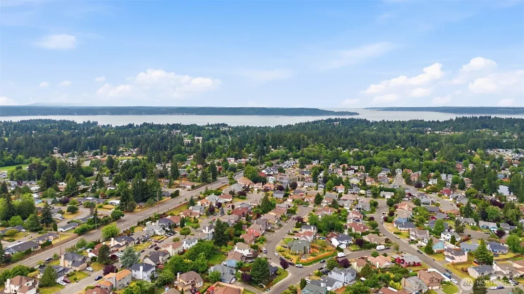 32727 19th Place SW Federal Way WA 98023