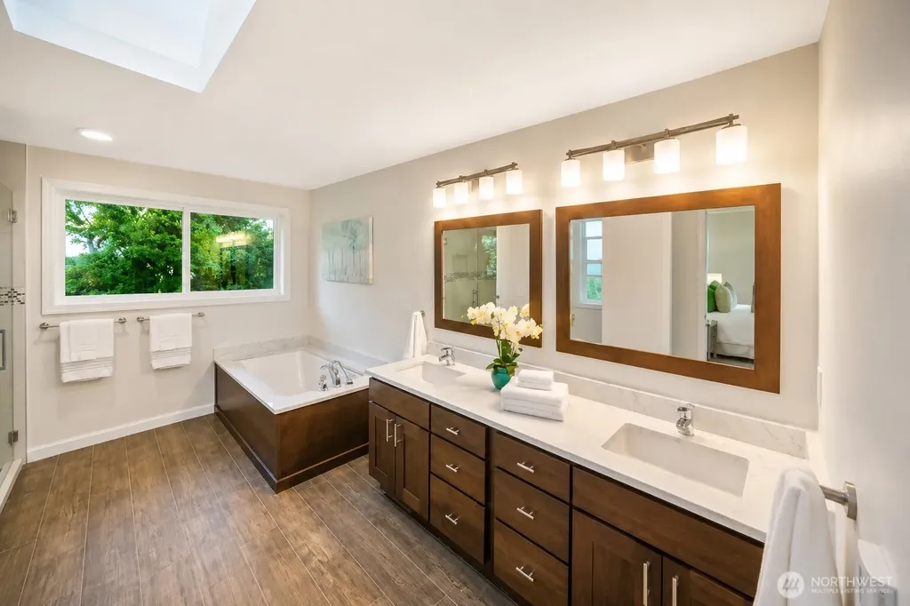 18010 NE 109 Court Redmond WA 98052
