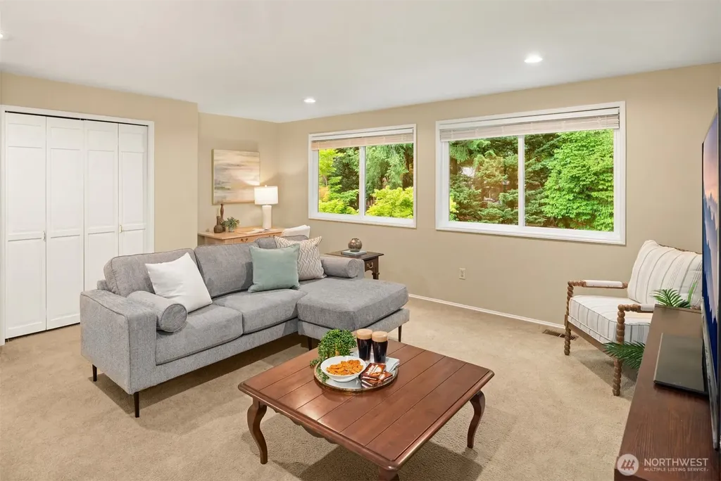 2236 224th Place NE Sammamish WA 98074