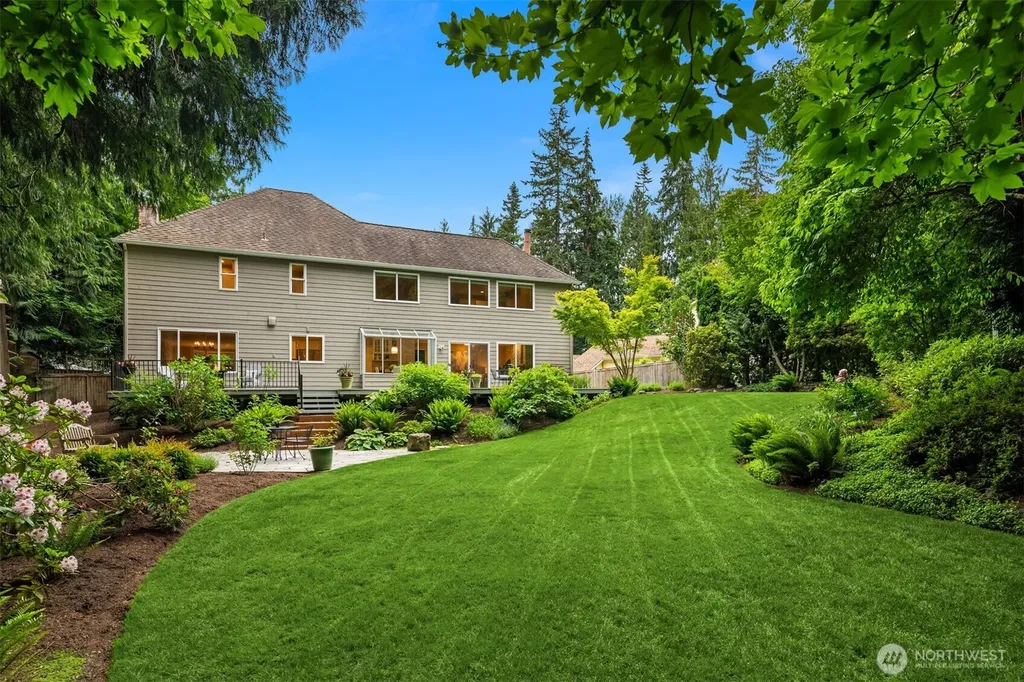 2236 224th Place NE Sammamish WA 98074