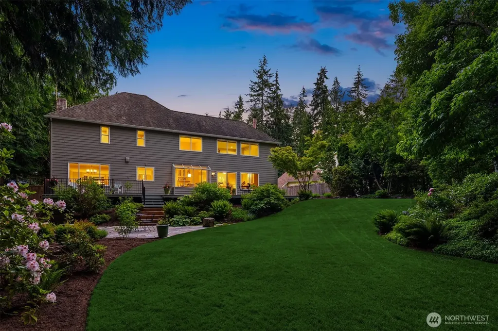 2236 224th Place NE Sammamish WA 98074