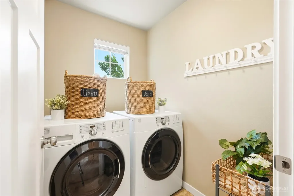 3923 221st Street SE Bothell WA 98021