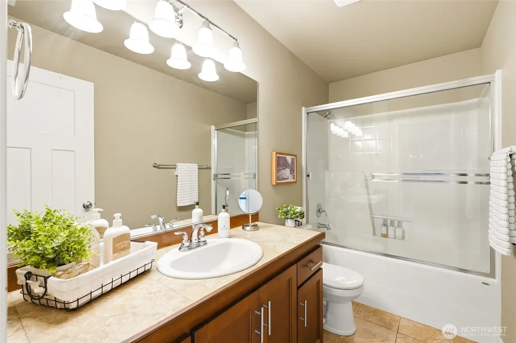 3923 221st Street SE Bothell WA 98021