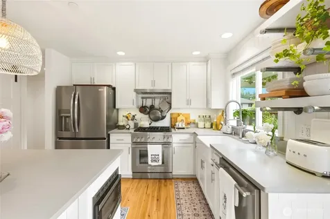 3923 221st Street SE Bothell WA 98021