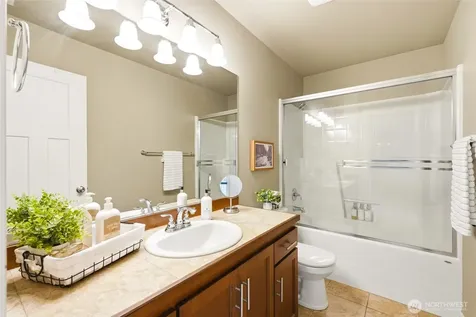 3923 221st Street SE Bothell WA 98021