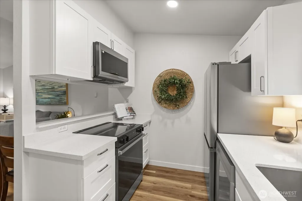 10822 E Riverside Drive Bothell WA 98011