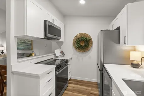 10822 E Riverside Drive Bothell WA 98011