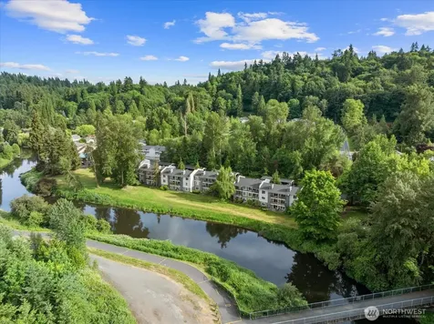 10822 E Riverside Drive Bothell WA 98011