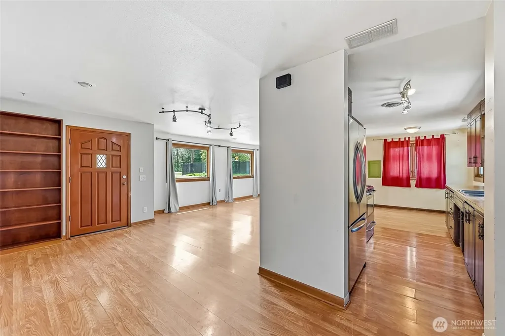 1805 80th Street E Tacoma WA 98404