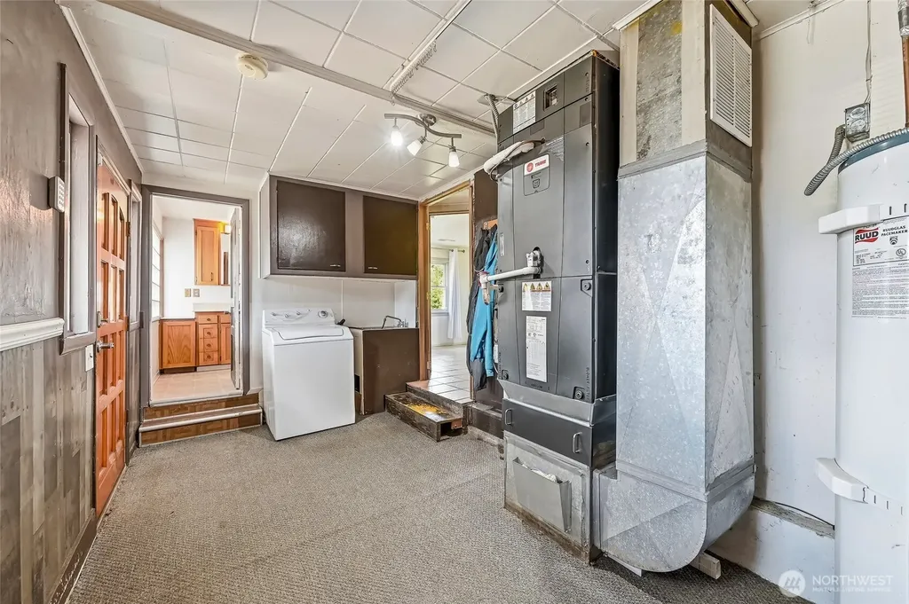 1805 80th Street E Tacoma WA 98404