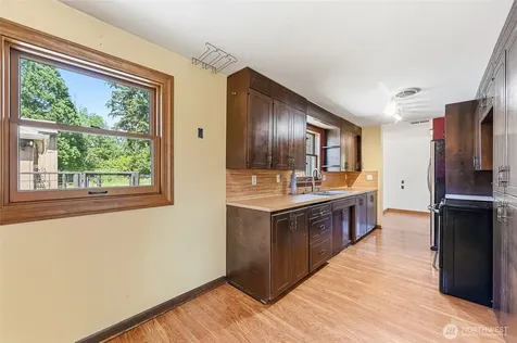 1805 80th Street E Tacoma WA 98404