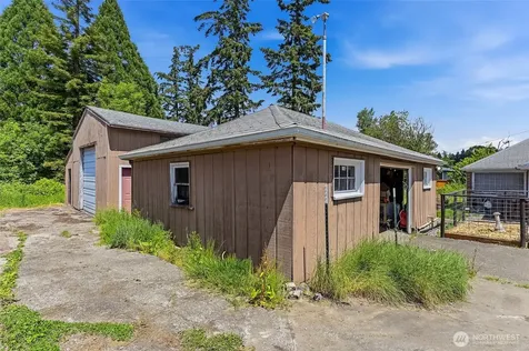1805 80th Street E Tacoma WA 98404