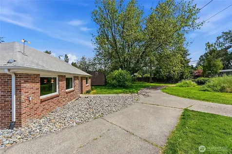 1805 80th Street E Tacoma WA 98404