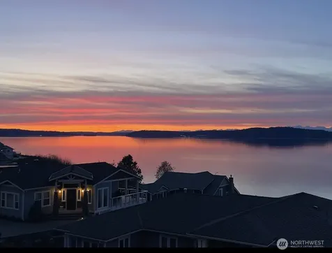 2318 Sunnyside Heights Drive Steilacoom WA 98388