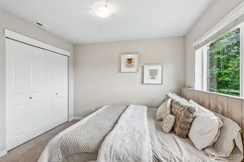 1621 Seattle Hill Road Bothell WA 98012