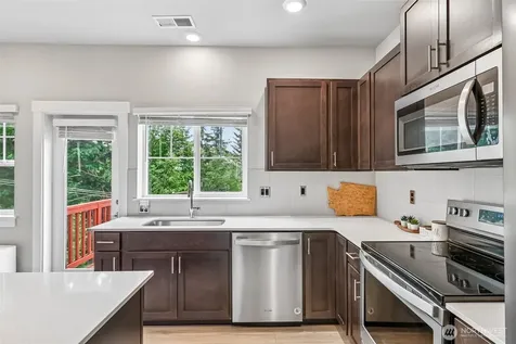1621 Seattle Hill Road Bothell WA 98012