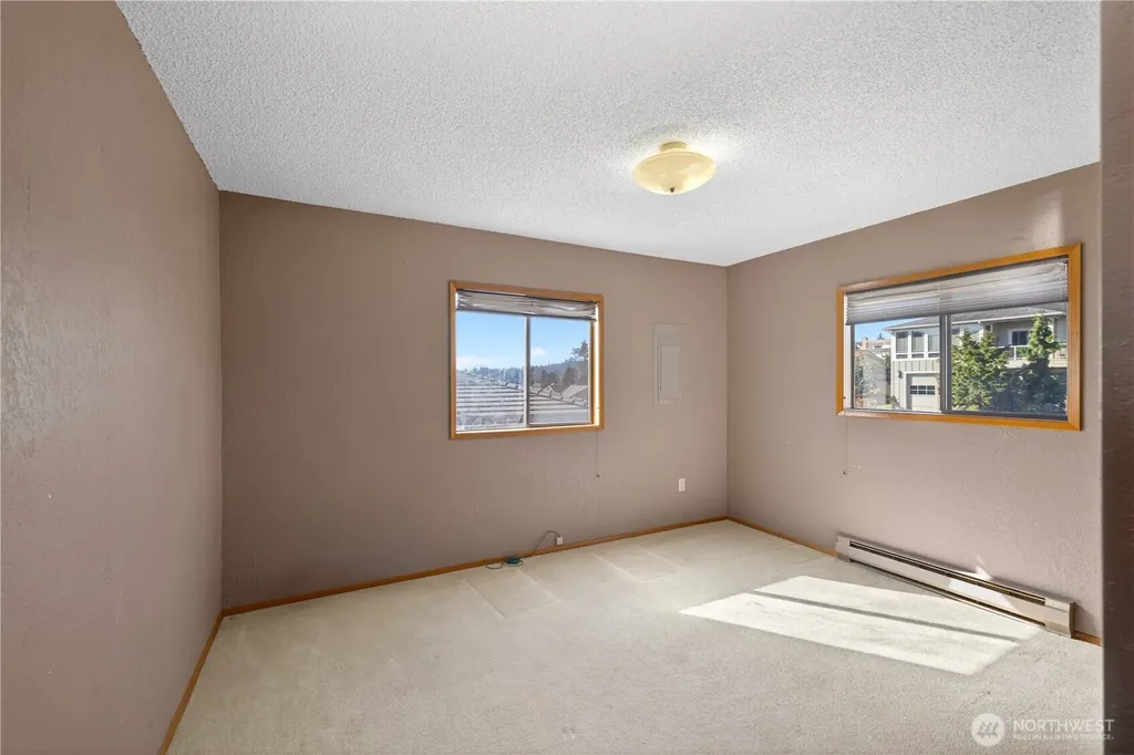 5005 Dundee Drive Anacortes WA 98221