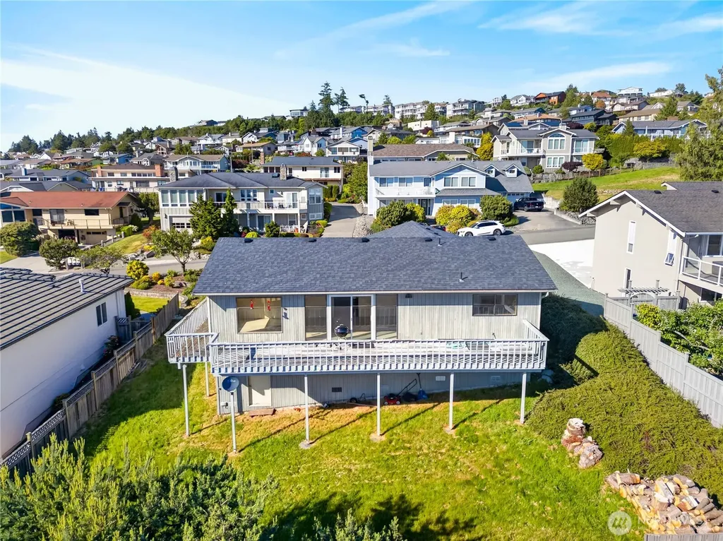5005 Dundee Drive Anacortes WA 98221