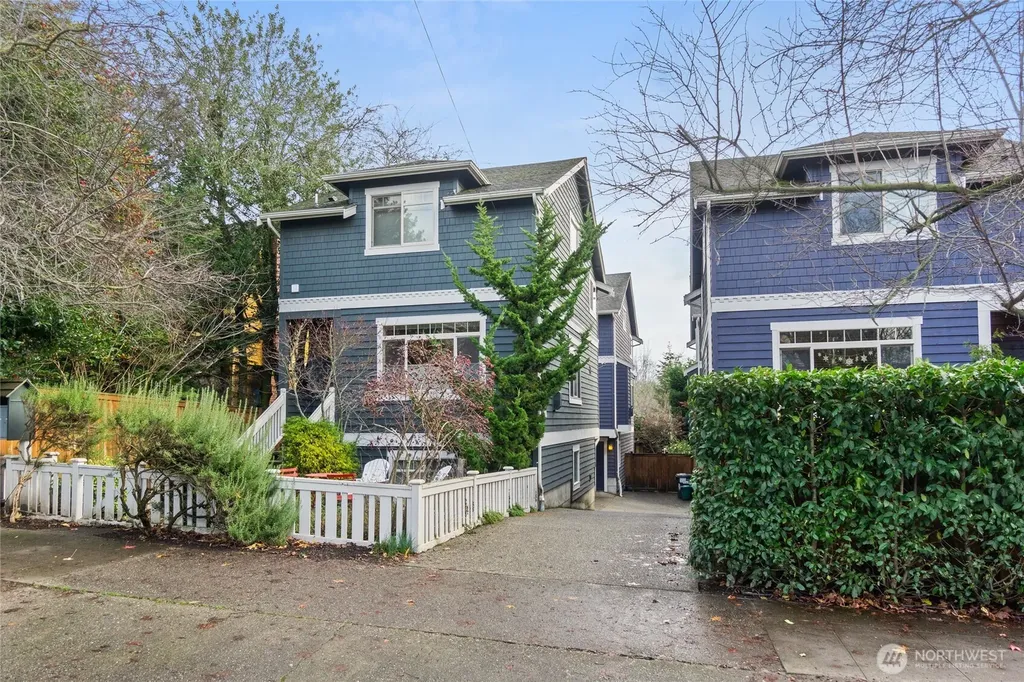 524 25th Avenue S Seattle WA 98144